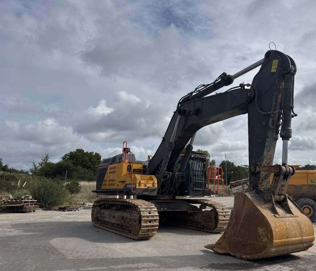 Volvo EC 750 EL (On Transport) - מחפר סורק: תמונה 5 Volvo EC 750 EL (On Transport) - מחפר סורק: תמונה 5