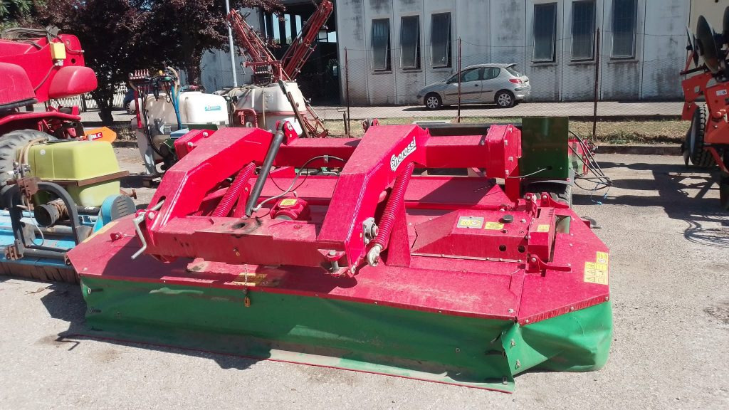 Enorossi Dmc trex 320 roll - מכסחה: תמונה 4 Enorossi Dmc trex 320 roll - מכסחה: תמונה 4