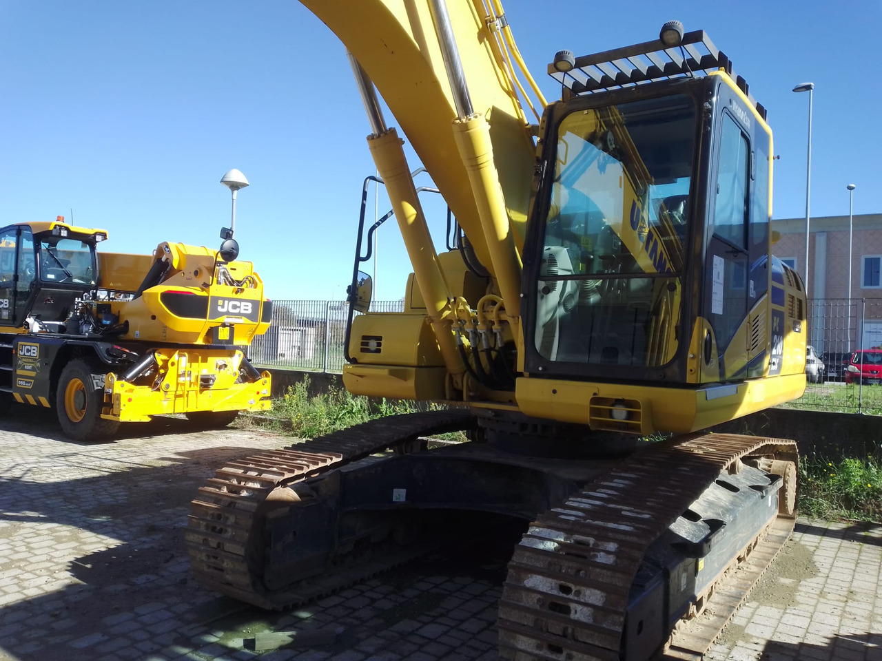 KOMATSU PC210 NLC-11 - מחפר: תמונה 3 KOMATSU PC210 NLC-11 - מחפר: תמונה 3