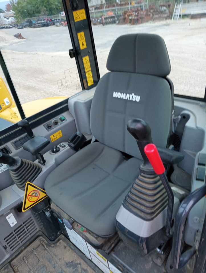 KOMATSU PC55MR-5 - מיני מחפר: תמונה 4 KOMATSU PC55MR-5 - מיני מחפר: תמונה 4