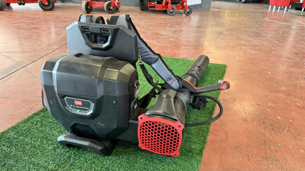 Toro – Zaino e soffiatore Revolution 66200 - ציוד לגינה: תמונה 2 Toro – Zaino e soffiatore Revolution 66200 - ציוד לגינה: תמונה 2