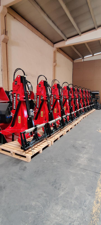 טרקטור חקלאי Novatar Tractor Rear Loader: תמונה 6