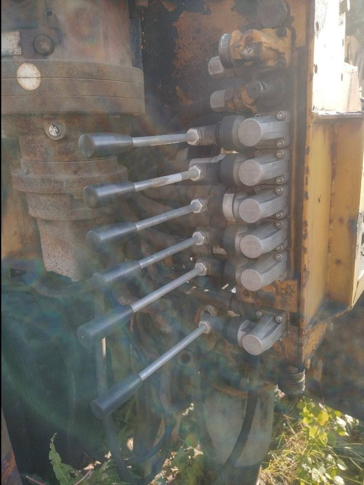 Effer 17000 2S - עגורן מעמיס עבור משאית: תמונה 5 Effer 17000 2S - עגורן מעמיס עבור משאית: תמונה 5