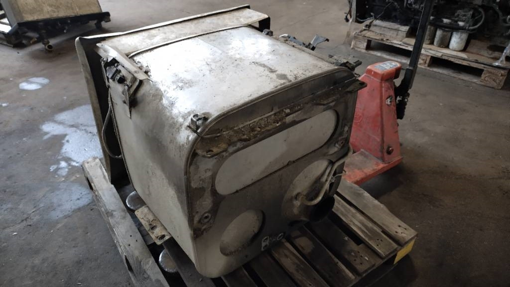 MAN Euro 6 katalysaattori - מנוע עבור משאית: תמונה 4 MAN Euro 6 katalysaattori - מנוע עבור משאית: תמונה 4