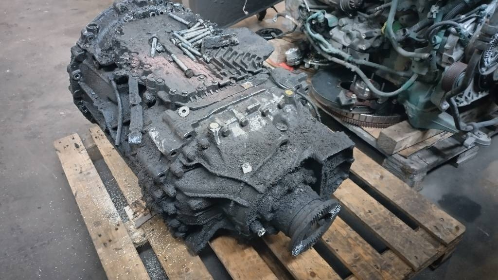 MAN ZF Traxon 12TX2820 TO - תיבת הילוכים עבור משאית: תמונה 1 MAN ZF Traxon 12TX2820 TO - תיבת הילוכים עבור משאית: תמונה 1