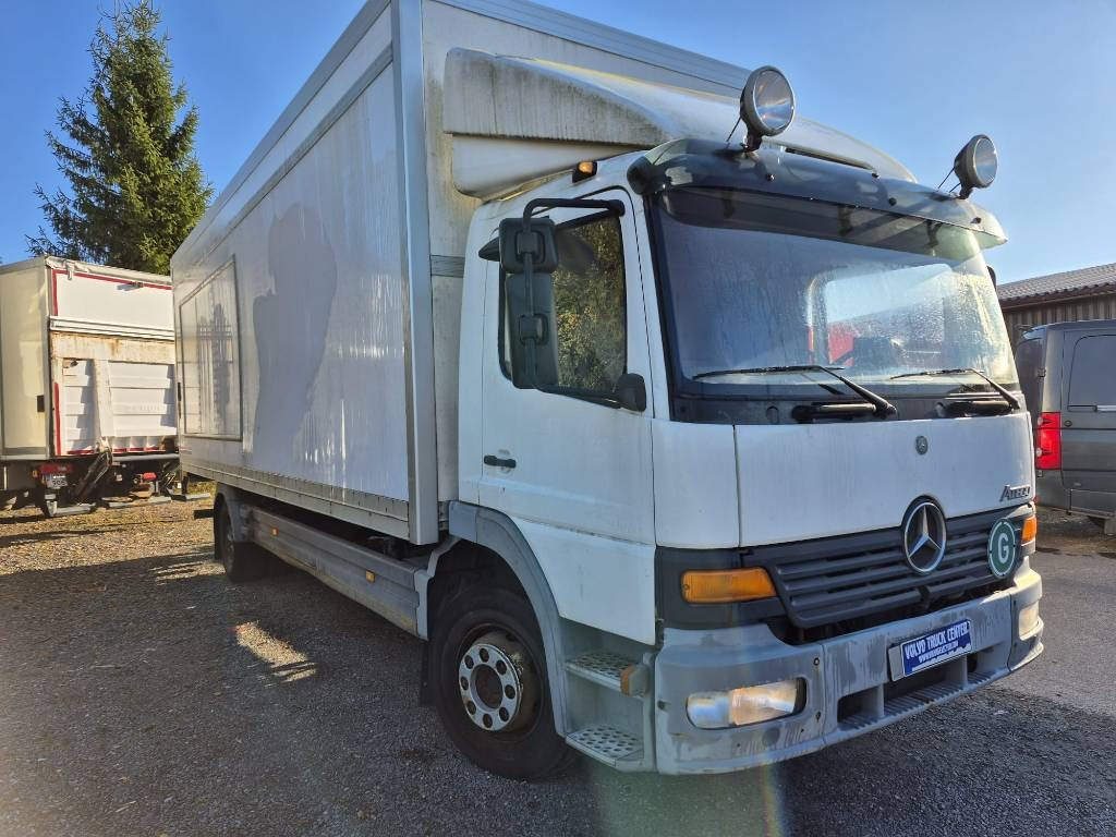 Mercedes-Benz Atego 1223 umpikori+pl nostin - משאית תיבה: תמונה 2 Mercedes-Benz Atego 1223 umpikori+pl nostin - משאית תיבה: תמונה 2