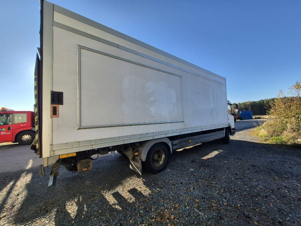 Mercedes-Benz Atego 1223 umpikori+pl nostin - משאית תיבה: תמונה 3 Mercedes-Benz Atego 1223 umpikori+pl nostin - משאית תיבה: תמונה 3