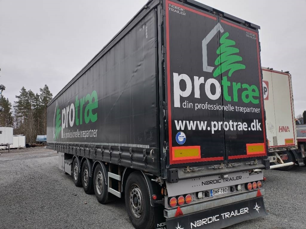 Nordic Trailer 4 aks. 30tn kapellivaunu - סמיטריילר עם וילונות צד: תמונה 2 Nordic Trailer 4 aks. 30tn kapellivaunu - סמיטריילר עם וילונות צד: תמונה 2