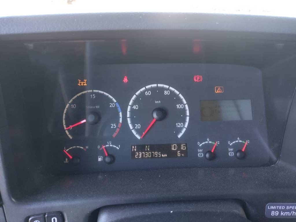 הַחכָּרָה Scania Nousukapelli+Jyki kärry 3m sisäkork.liukukatot  Scania Nousukapelli+Jyki kärry 3m sisäkork.liukukatot: תמונה 16