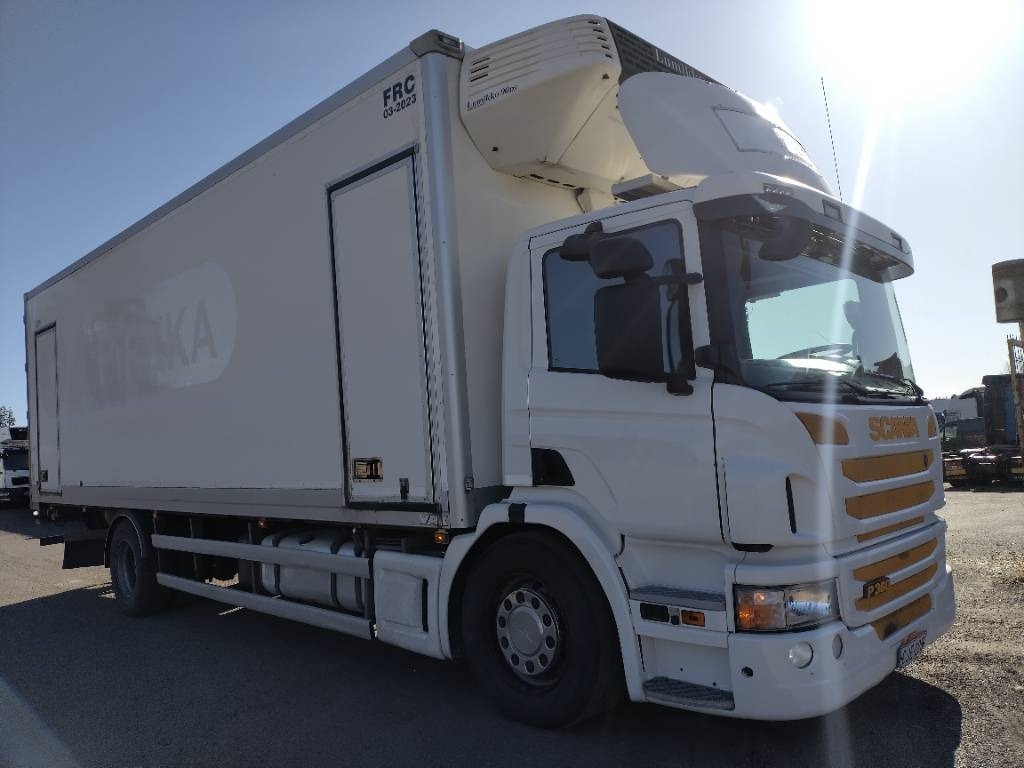 Scania P360 4x2 Vak kylmäkori,lumikko+pl - משאית קירור: תמונה 2 Scania P360 4x2 Vak kylmäkori,lumikko+pl - משאית קירור: תמונה 2