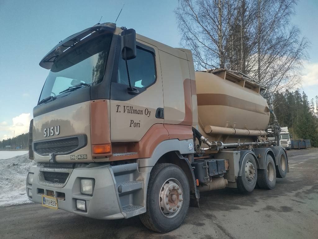 Sisu E14 8x2 kippipainepytty+kompura - משאית מכל: תמונה 2 Sisu E14 8x2 kippipainepytty+kompura - משאית מכל: תמונה 2