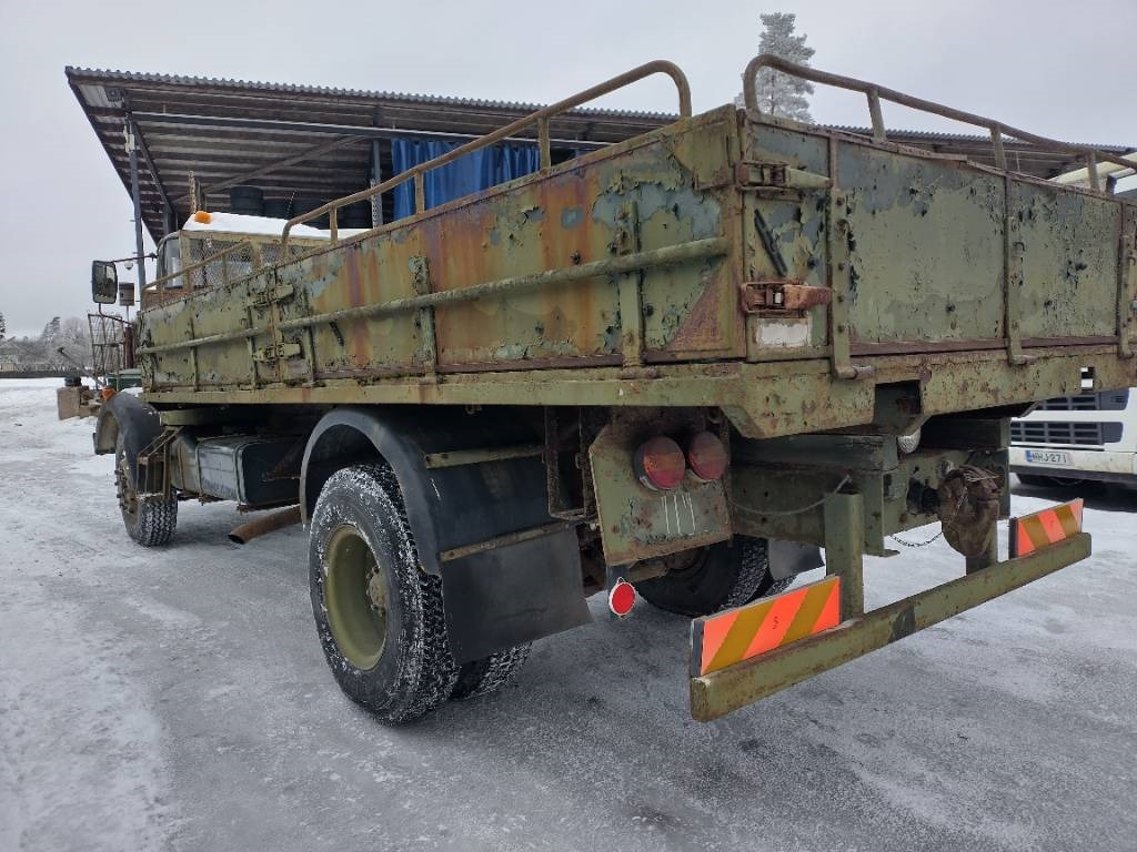 Sisu Karhu rahtilava ja ulosotto - משאית צד נופל/ שטוחה: תמונה 3 Sisu Karhu rahtilava ja ulosotto - משאית צד נופל/ שטוחה: תמונה 3