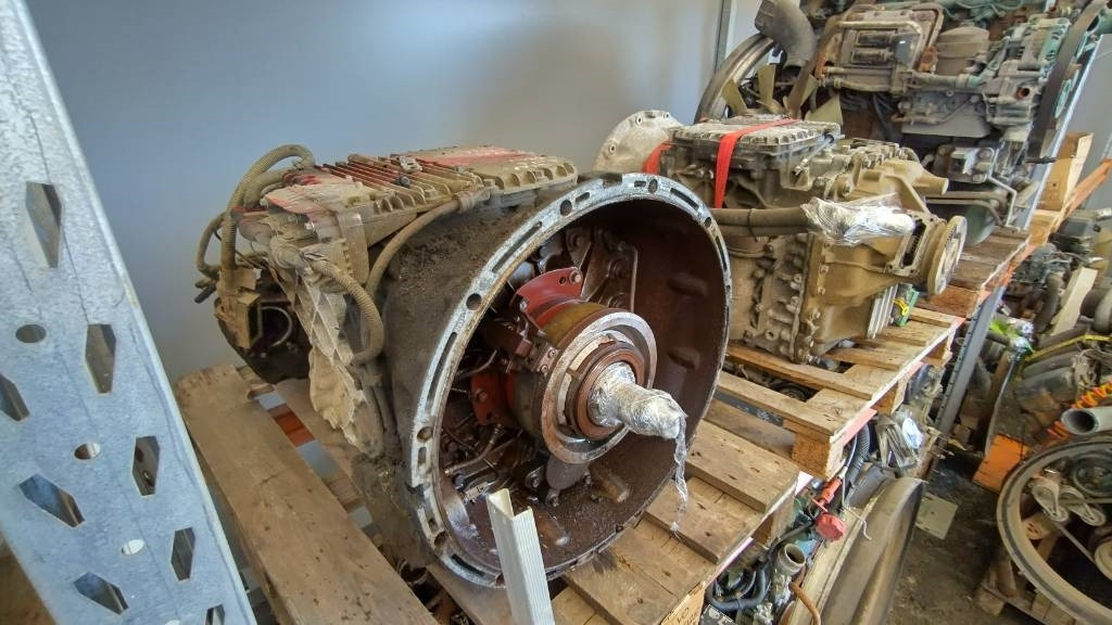 Volvo ATO3512E vaiheisto - תיבת הילוכים עבור משאית: תמונה 2 Volvo ATO3512E vaiheisto - תיבת הילוכים עבור משאית: תמונה 2