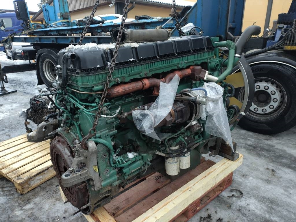 Volvo D13K 540 moottori, 390000km - מנוע עבור משאית: תמונה 2 Volvo D13K 540 moottori, 390000km - מנוע עבור משאית: תמונה 2