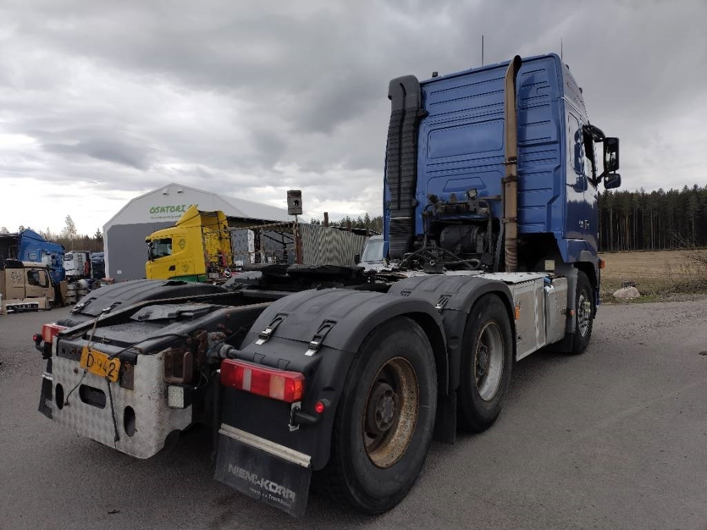 Volvo FH16 580 6x4 veturi, hydrauliikka - יחידת טרקטור: תמונה 3 Volvo FH16 580 6x4 veturi, hydrauliikka - יחידת טרקטור: תמונה 3