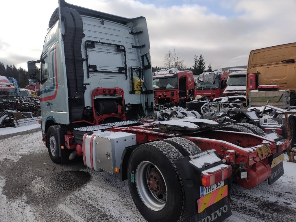 Volvo FH16 660 4x2 vetoauto - יחידת טרקטור: תמונה 3 Volvo FH16 660 4x2 vetoauto - יחידת טרקטור: תמונה 3