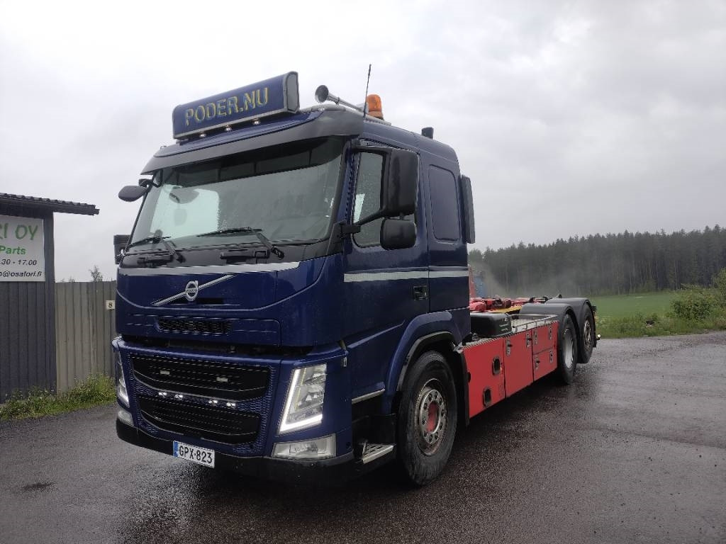 Volvo FM450 6x2 ohj.teli, Multilift koukkulaite - משאית הרמת וו: תמונה 2 Volvo FM450 6x2 ohj.teli, Multilift koukkulaite - משאית הרמת וו: תמונה 2