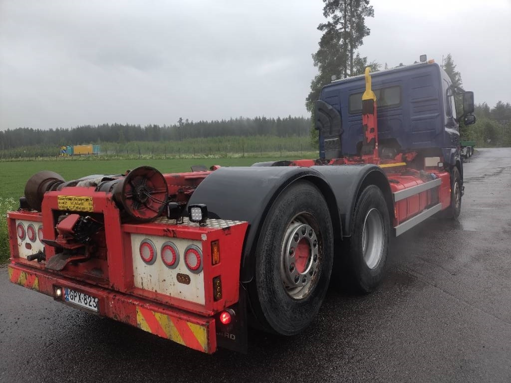 Volvo FM450 6x2 ohj.teli, Multilift koukkulaite - משאית הרמת וו: תמונה 3 Volvo FM450 6x2 ohj.teli, Multilift koukkulaite - משאית הרמת וו: תמונה 3