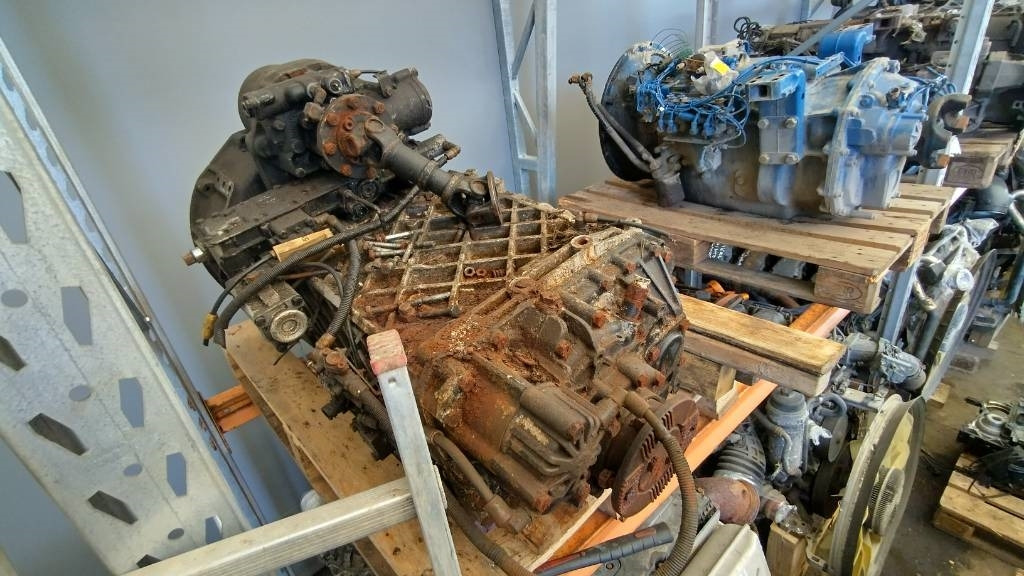 ZF 16s221NMV vaihteisto - תיבת הילוכים עבור משאית: תמונה 2 ZF 16s221NMV vaihteisto - תיבת הילוכים עבור משאית: תמונה 2