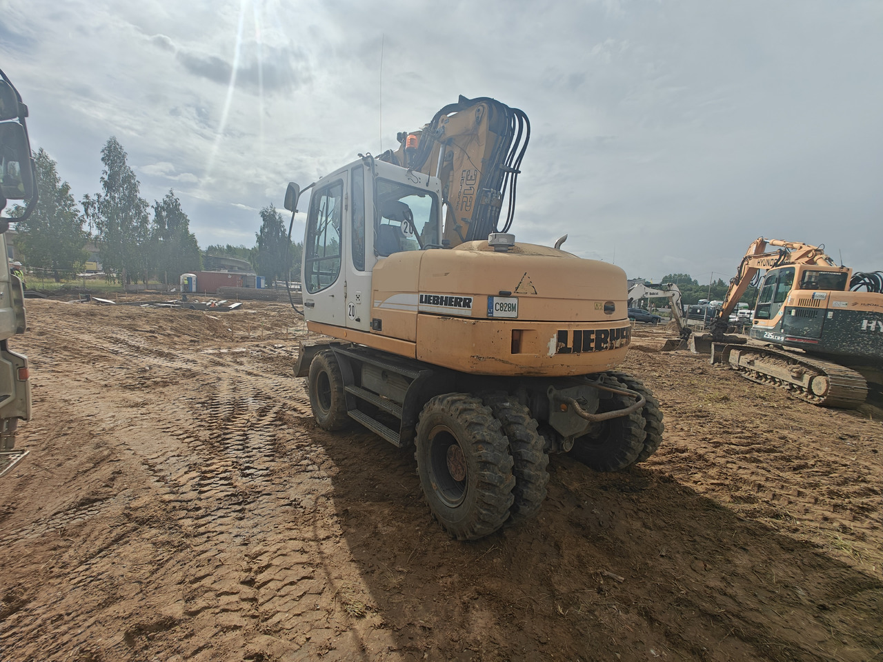 LIEBHERR A312 - מחפר גלגלים: תמונה 5 LIEBHERR A312 - מחפר גלגלים: תמונה 5