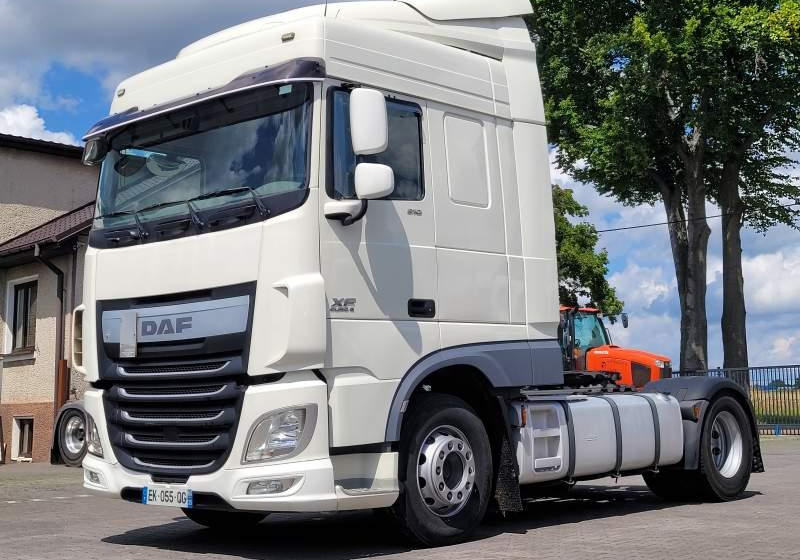 DAF XF510 SPACE CAB / SPROWADZONY / MANUAL / RETARDER - יחידת טרקטור: תמונה 1 DAF XF510 SPACE CAB / SPROWADZONY / MANUAL / RETARDER - יחידת טרקטור: תמונה 1