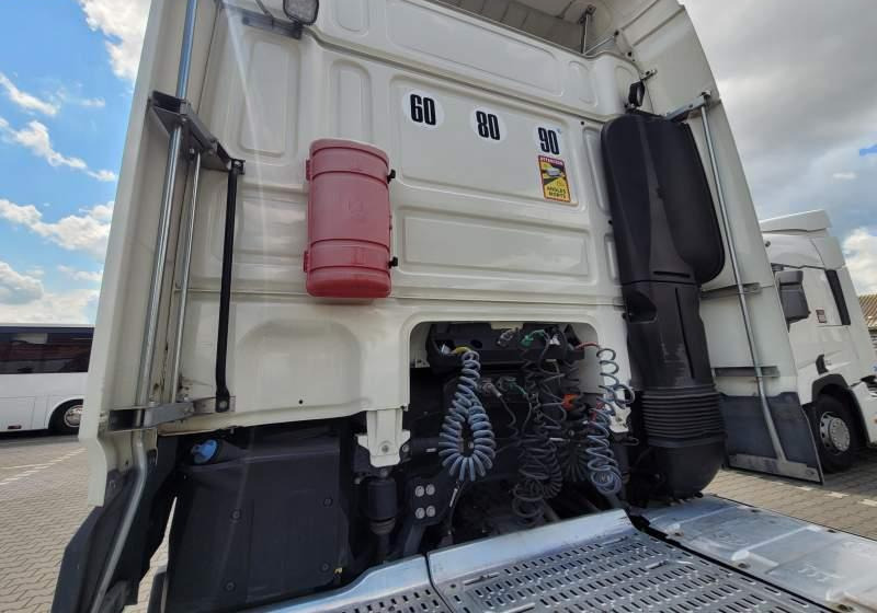 DAF XF510 SPACE CAB / SPROWADZONY / MANUAL / RETARDER - יחידת טרקטור: תמונה 4 DAF XF510 SPACE CAB / SPROWADZONY / MANUAL / RETARDER - יחידת טרקטור: תמונה 4