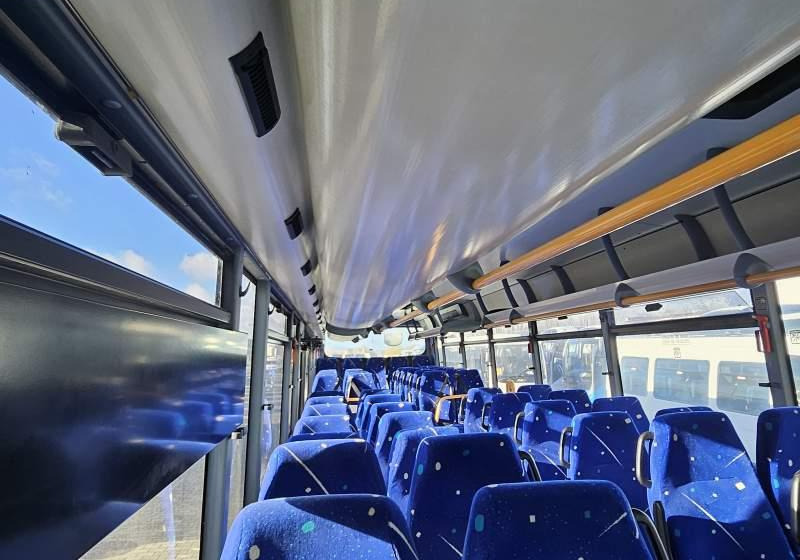 Irisbus CROSSWAY/ SPROWADZONY/ KLIMATYZACJA/ MANUAL - אוטובוס פרברים: תמונה 3 Irisbus CROSSWAY/ SPROWADZONY/ KLIMATYZACJA/ MANUAL - אוטובוס פרברים: תמונה 3