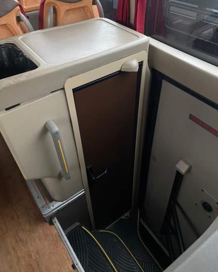 Irisbus MAGELYS PRO/ SPROWADZONY/ - אוטובוס בין עירוני: תמונה 4 Irisbus MAGELYS PRO/ SPROWADZONY/ - אוטובוס בין עירוני: תמונה 4