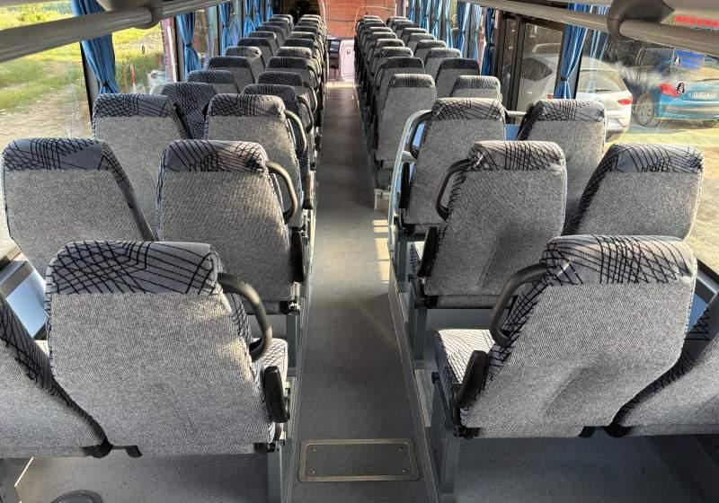 Iveco CROSSWAY/ SPROWADZONY / 180 000 KM / MANUAL - אוטובוס פרברים: תמונה 4 Iveco CROSSWAY/ SPROWADZONY / 180 000 KM / MANUAL - אוטובוס פרברים: תמונה 4