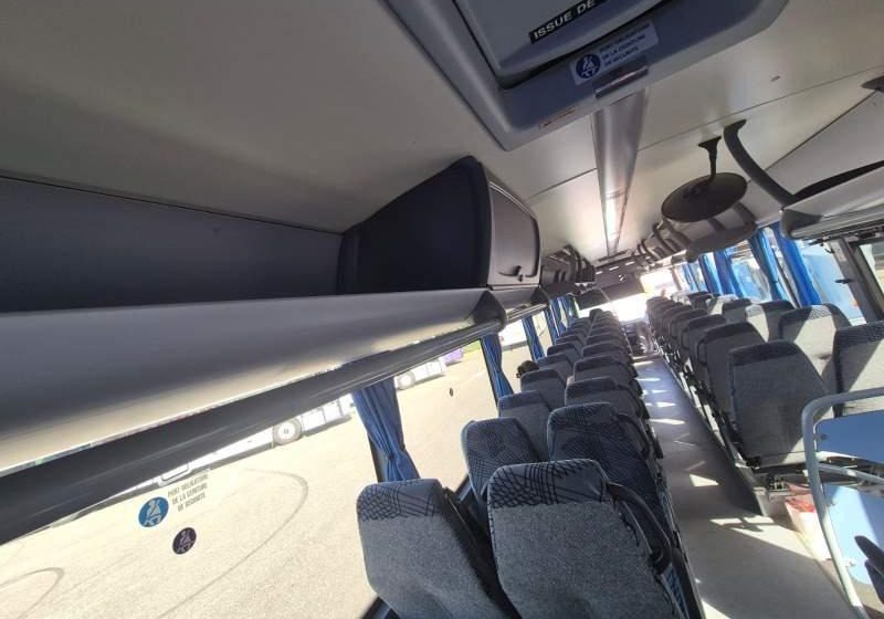 Iveco CROSSWAY/ SPROWADZONY / KLIMA / 64 MIEJSCA - אוטובוס פרברים: תמונה 3 Iveco CROSSWAY/ SPROWADZONY / KLIMA / 64 MIEJSCA - אוטובוס פרברים: תמונה 3