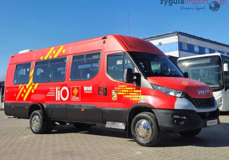 Iveco DAILY 65C18/SPROWADZONE/23 MIEJSCA/KLIM/WINDA - מיניבוס, כלי רכב מסחרי לנוסעים: תמונה 1 Iveco DAILY 65C18/SPROWADZONE/23 MIEJSCA/KLIM/WINDA - מיניבוס, כלי רכב מסחרי לנוסעים: תמונה 1