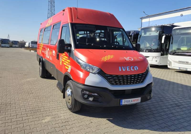 Iveco DAILY 65C18/SPROWADZONE/23 MIEJSCA/KLIM/WINDA - מיניבוס, כלי רכב מסחרי לנוסעים: תמונה 3 Iveco DAILY 65C18/SPROWADZONE/23 MIEJSCA/KLIM/WINDA - מיניבוס, כלי רכב מסחרי לנוסעים: תמונה 3
