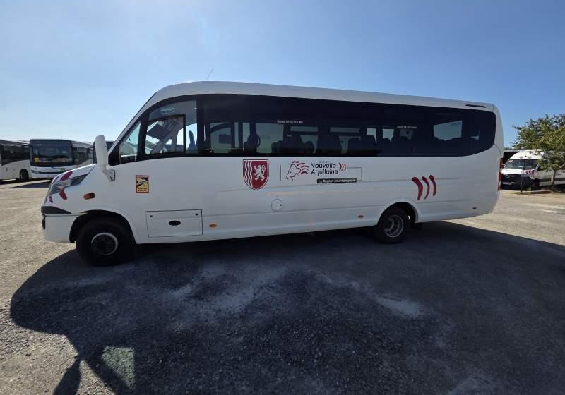 Iveco FERQUI SUNRISE/ SPROWADZONE / 35 MIEJSC - אוטובוס פרברים: תמונה 5 Iveco FERQUI SUNRISE/ SPROWADZONE / 35 MIEJSC - אוטובוס פרברים: תמונה 5