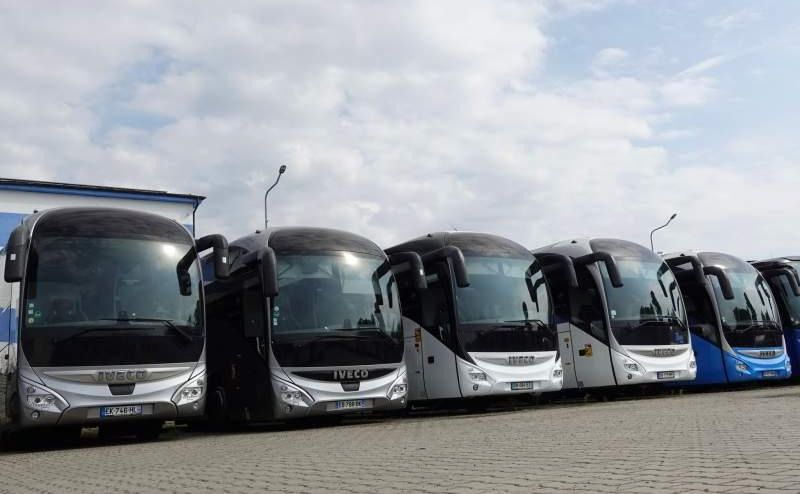Iveco MAGELYS / SPROWADZONE / 12.80 M / 12.20 M / EURO 6 - אוטובוס בין עירוני: תמונה 2 Iveco MAGELYS / SPROWADZONE / 12.80 M / 12.20 M / EURO 6 - אוטובוס בין עירוני: תמונה 2