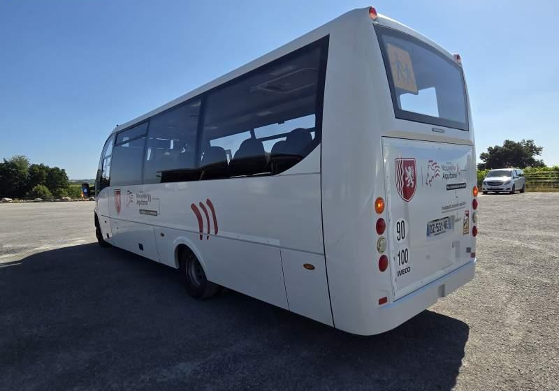 Iveco ROSERO FIRST / SPROWADZONE / 35 MIEJSC - מיניבוס, כלי רכב מסחרי לנוסעים: תמונה 2 Iveco ROSERO FIRST / SPROWADZONE / 35 MIEJSC - מיניבוס, כלי רכב מסחרי לנוסעים: תמונה 2