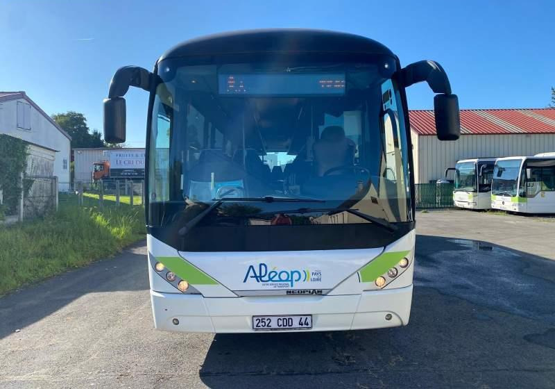 Neoplan TRENDLINER / SPROWADZONY / KLIMATYZACJA/ MANUAL - אוטובוס פרברים: תמונה 5 Neoplan TRENDLINER / SPROWADZONY / KLIMATYZACJA/ MANUAL - אוטובוס פרברים: תמונה 5