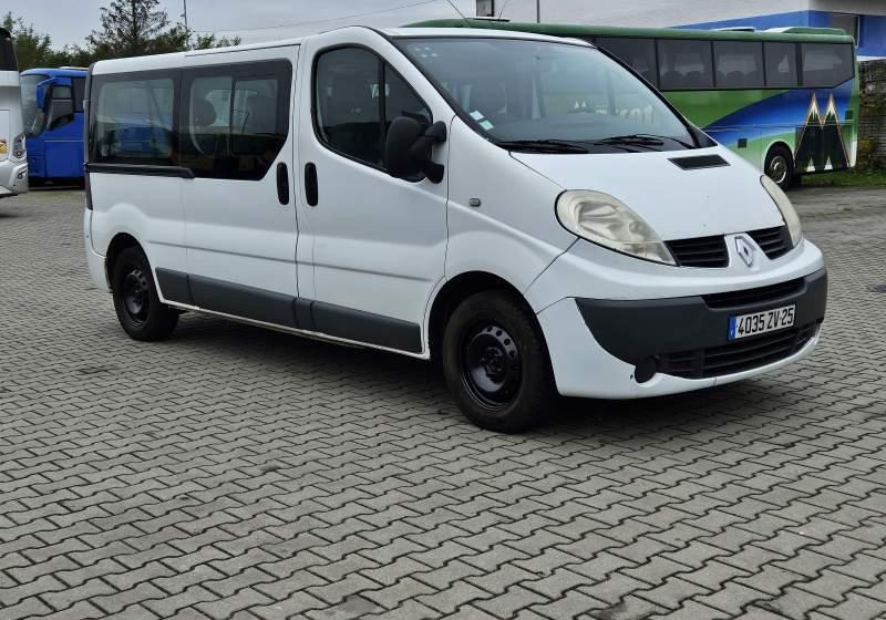 Renault TRAFIC 2.0 DCI 90 COMBI L2H1 / SPROWADZONY - מיניבוס, כלי רכב מסחרי לנוסעים: תמונה 5 Renault TRAFIC 2.0 DCI 90 COMBI L2H1 / SPROWADZONY - מיניבוס, כלי רכב מסחרי לנוסעים: תמונה 5