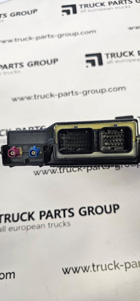 Iveco IVECO STRALIS EURO6 comfort module BSI, BSM, ECU control unit 5801906925, 5801577595, 5801699841, 10R040933 - חלקי חילוף: תמונה 3 Iveco IVECO STRALIS EURO6 comfort module BSI, BSM, ECU control unit 5801906925, 5801577595, 5801699841, 10R040933 - חלקי חילוף: תמונה 3