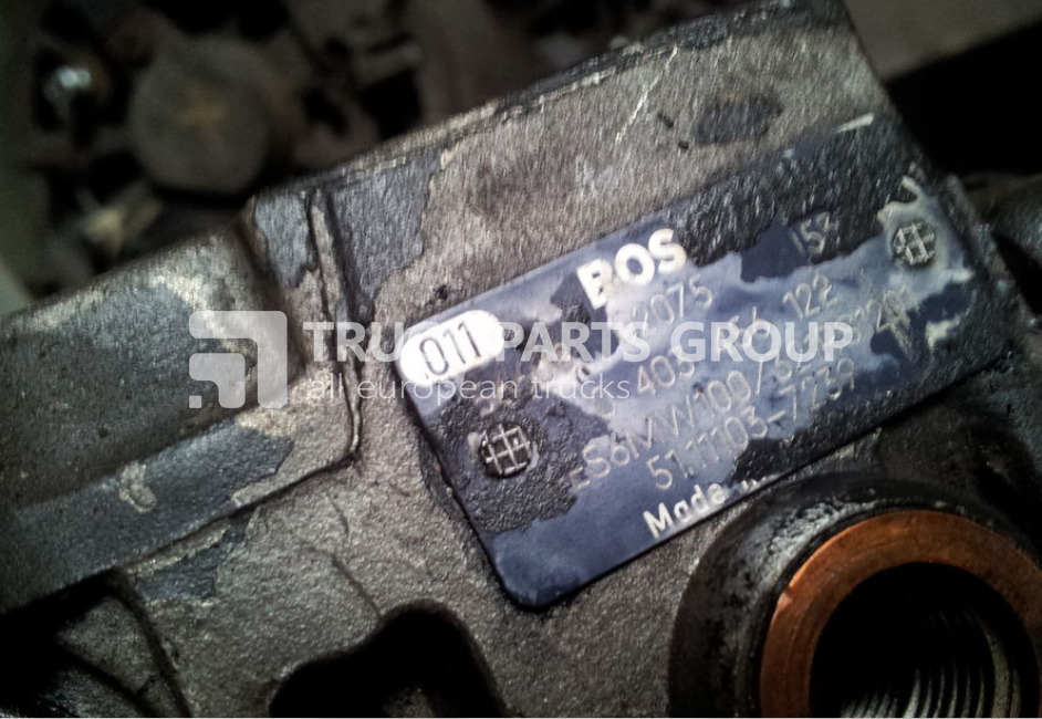 MAN injection pump, fuel pump, BOSCH 0403456122, 51111037239, BOSCH fuel pump - משאבת דלק עבור משאית: תמונה 2 MAN injection pump, fuel pump, BOSCH 0403456122, 51111037239, BOSCH fuel pump - משאבת דלק עבור משאית: תמונה 2