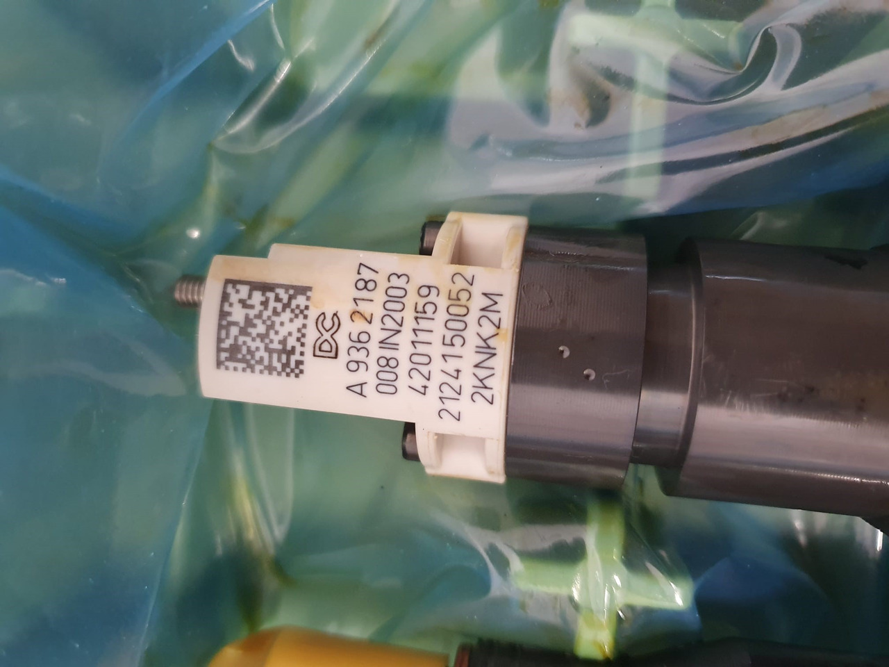 Mercedes Benz Atego OM936LA euro6 injector new or remanufactured  9360701787, 9360702187, 9361787, 9362187, OM936LA, 6 cylinder engine, OM934LA, 4 cylinder engine, BEBJ1C01001, BEBJ1C01002, 9360702187 - מזרק עבור משאית: תמונה 4 Mercedes Benz Atego OM936LA euro6 injector new or remanufactured  9360701787, 9360702187, 9361787, 9362187, OM936LA, 6 cylinder engine, OM934LA, 4 cylinder engine, BEBJ1C01001, BEBJ1C01002, 9360702187 - מזרק עבור משאית: תמונה 4