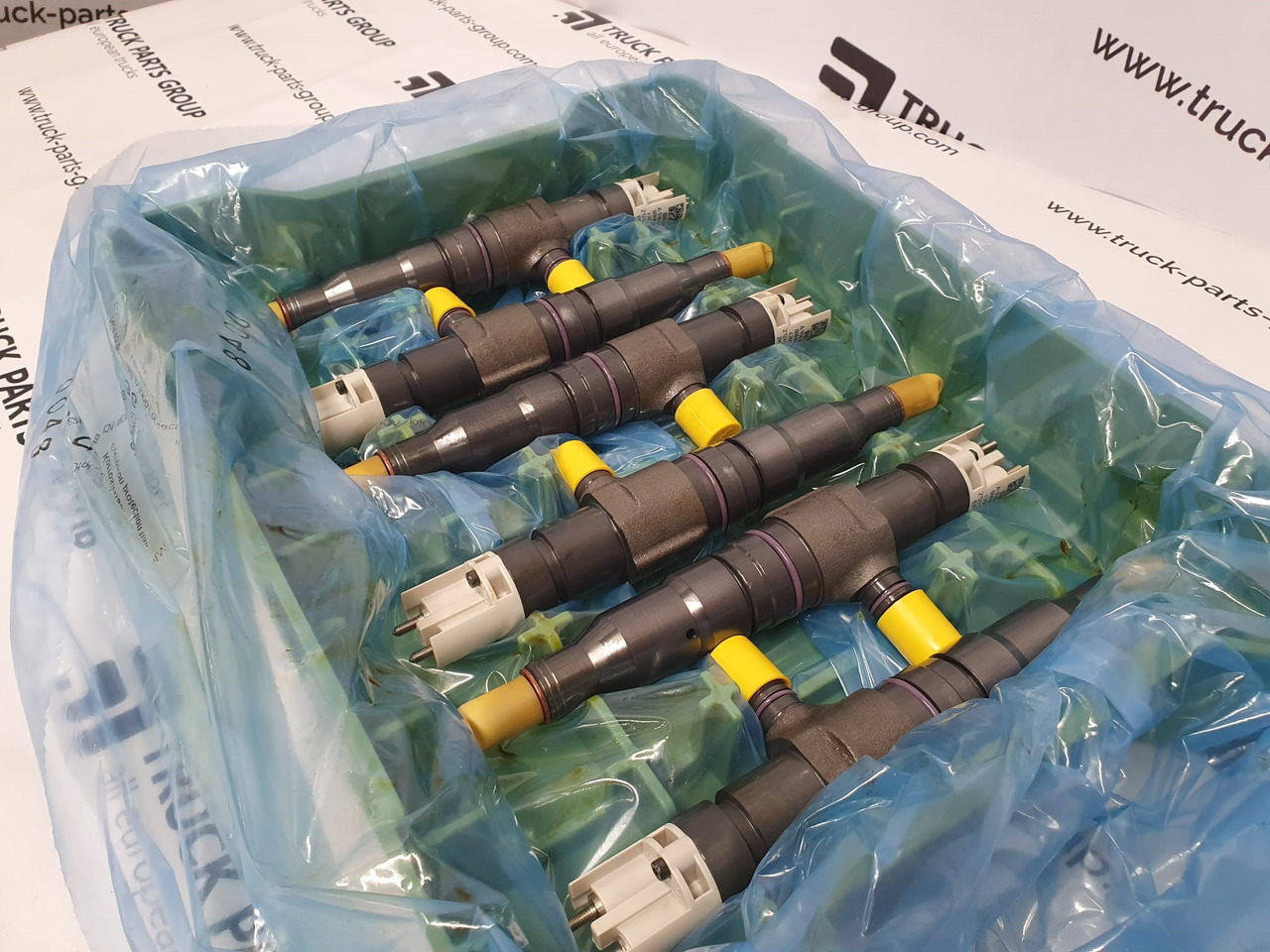 Mercedes Benz Atego OM936LA euro6 injector new or remanufactured  9360701787, 9360702187, 9361787, 9362187, OM936LA, 6 cylinder engine, OM934LA, 4 cylinder engine, BEBJ1C01001, BEBJ1C01002, 9360702187 - מזרק עבור משאית: תמונה 2 Mercedes Benz Atego OM936LA euro6 injector new or remanufactured  9360701787, 9360702187, 9361787, 9362187, OM936LA, 6 cylinder engine, OM934LA, 4 cylinder engine, BEBJ1C01001, BEBJ1C01002, 9360702187 - מזרק עבור משאית: תמונה 2