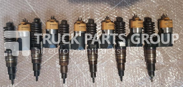 VOLVO FH12, EURO2, D12A injectors unit, injectors, pump unit, fuel pum injector - מזרק עבור משאית: תמונה 1 VOLVO FH12, EURO2, D12A injectors unit, injectors, pump unit, fuel pum injector - מזרק עבור משאית: תמונה 1