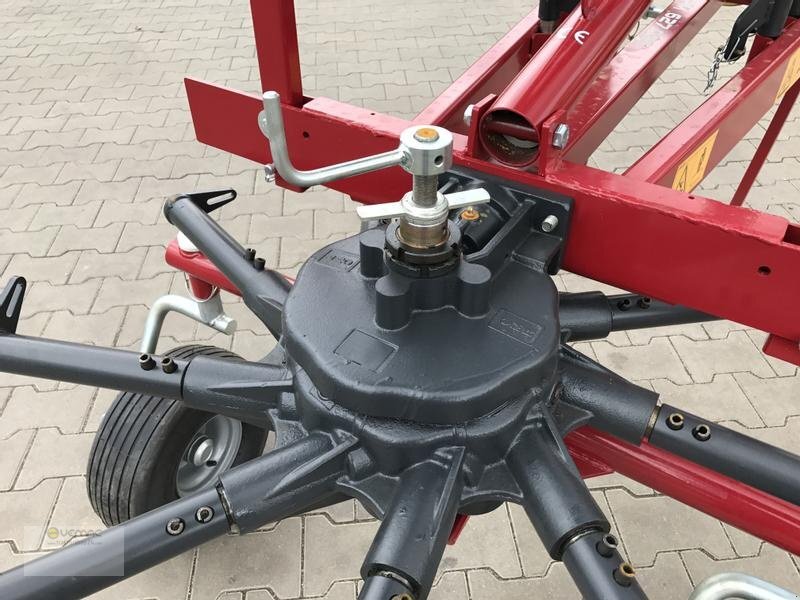 Agromehanika Kreiselschwader 320cm 3,2m Heuschwader Schwader Einkreisel Kreiselheuschwader NEU - גורף/ מגרפה: תמונה 5 Agromehanika Kreiselschwader 320cm 3,2m Heuschwader Schwader Einkreisel Kreiselheuschwader NEU - גורף/ מגרפה: תמונה 5