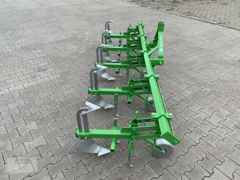 BOMET Kartoffelhäufler Bomet P475/1 4reihig Norma Häufler Kartoffel NEU - ציוד עיבוד קרקע: תמונה 2 BOMET Kartoffelhäufler Bomet P475/1 4reihig Norma Häufler Kartoffel NEU - ציוד עיבוד קרקע: תמונה 2