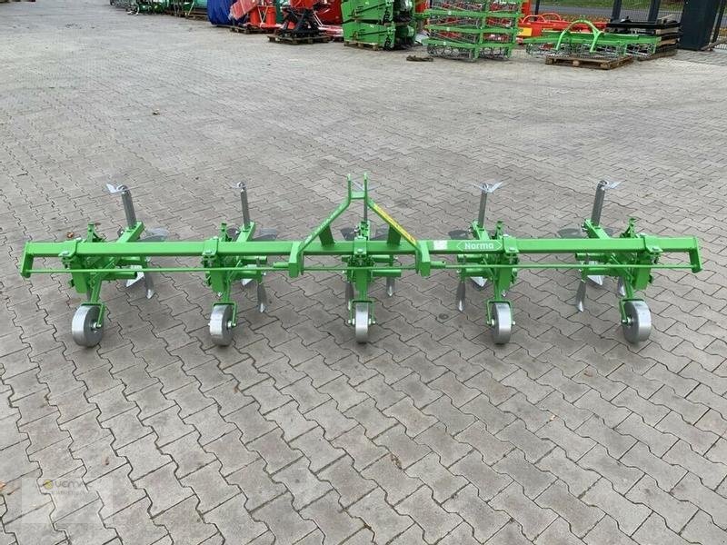 BOMET Kartoffelhäufler Bomet P475/1 4reihig Norma Häufler Kartoffel NEU - ציוד עיבוד קרקע: תמונה 5 BOMET Kartoffelhäufler Bomet P475/1 4reihig Norma Häufler Kartoffel NEU - ציוד עיבוד קרקע: תמונה 5