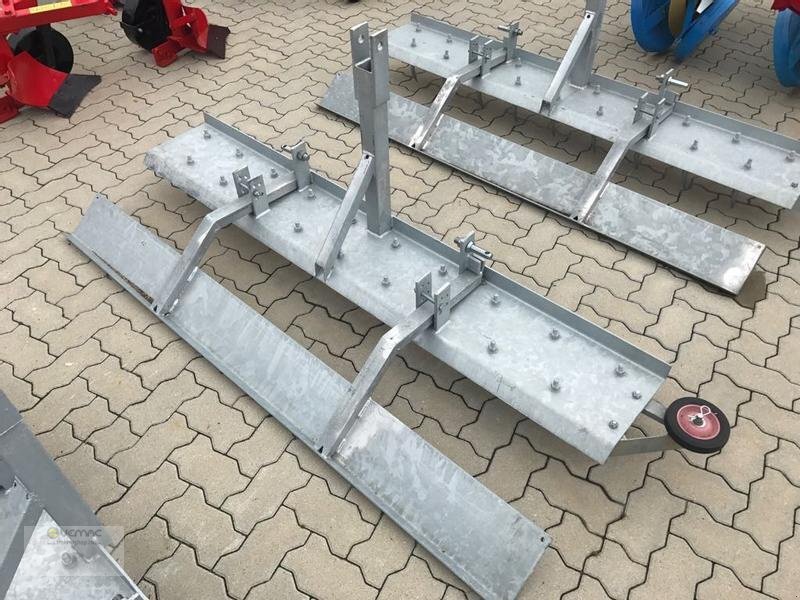 Jansen Reitplatzplaner Reitbahnplaner Bahnplaner Planer RB200 NEU - ציוד עיבוד קרקע: תמונה 1 Jansen Reitplatzplaner Reitbahnplaner Bahnplaner Planer RB200 NEU - ציוד עיבוד קרקע: תמונה 1