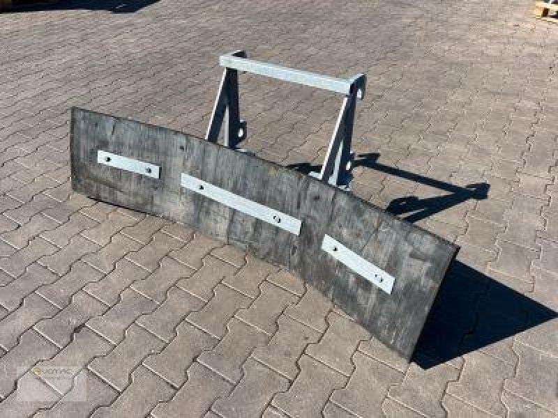 Vemac Gummischieber 260 Weidemann Kramer Wacker Hoflader Futterschieber - להב עבור מכונה חקלאית: תמונה 1 Vemac Gummischieber 260 Weidemann Kramer Wacker Hoflader Futterschieber - להב עבור מכונה חקלאית: תמונה 1
