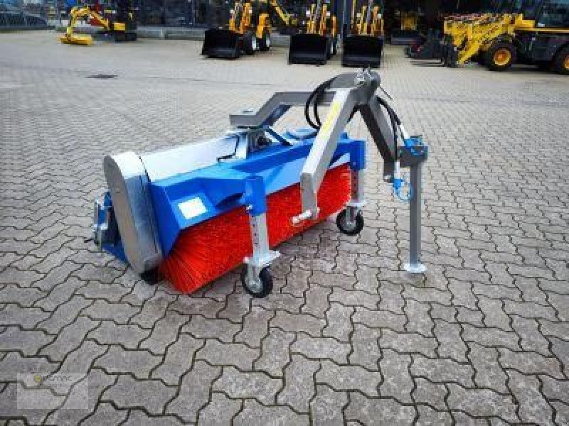 Vemac Kehrmaschine FM120 120cm Kehrbesen Bürste Traktor Zapfwelle NEU - מטאטא: תמונה 1 Vemac Kehrmaschine FM120 120cm Kehrbesen Bürste Traktor Zapfwelle NEU - מטאטא: תמונה 1