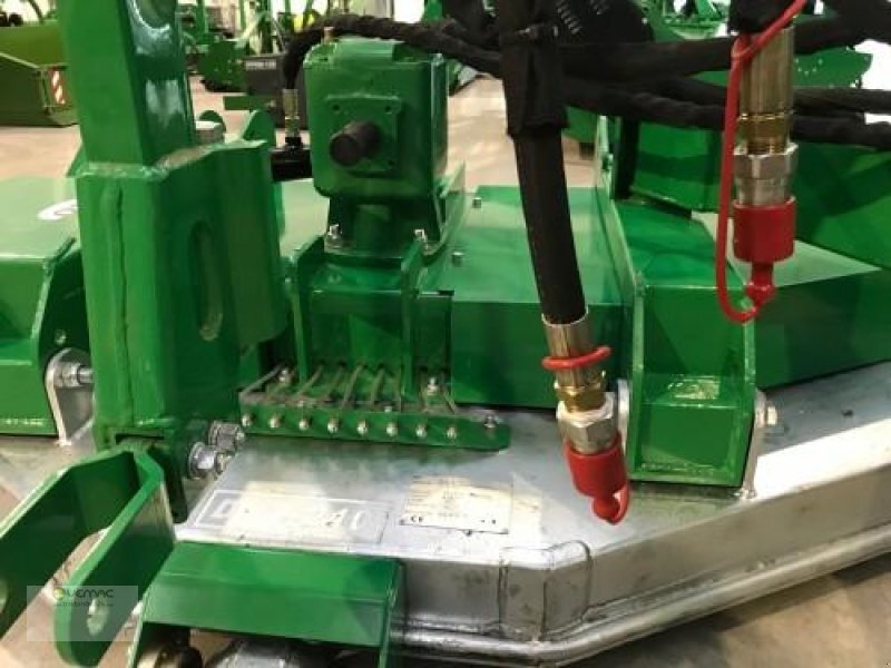 Vemac Sichelmähwerk Mähwerk Mulcher Sichelmulcher Rasenmäher Mäher DM3 210cm - מכסחה: תמונה 4 Vemac Sichelmähwerk Mähwerk Mulcher Sichelmulcher Rasenmäher Mäher DM3 210cm - מכסחה: תמונה 4