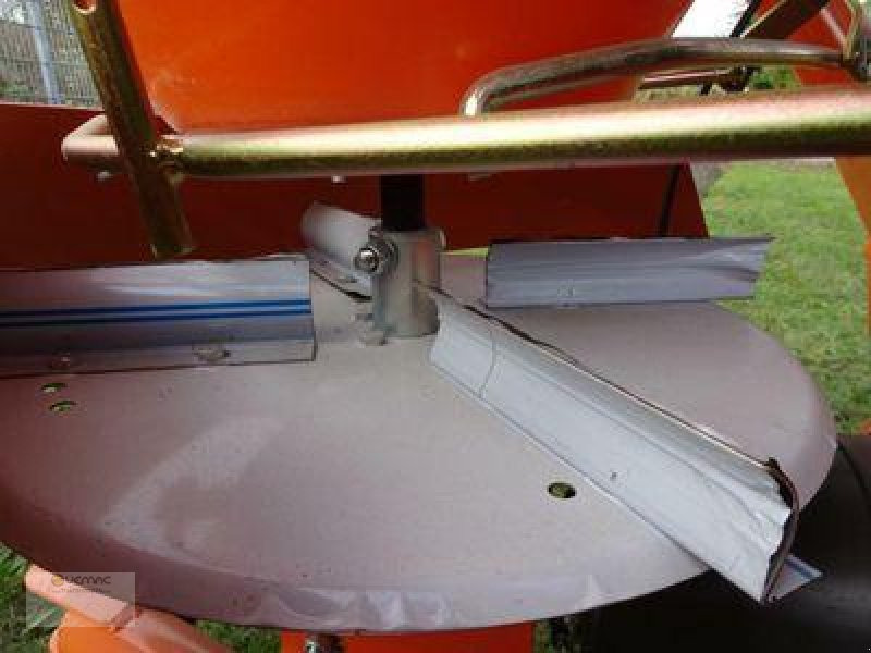חָדָשׁ מפזרת דשן Vemac Streuer Profi 650 Liter Salzstreuer Düngerstreuer Winterdienst: תמונה 13 חָדָשׁ מפזרת דשן Vemac Streuer Profi 650 Liter Salzstreuer Düngerstreuer Winterdienst: תמונה 13